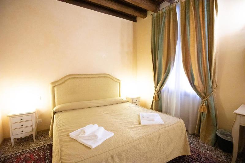 Alla Vigna Room Only - Oda