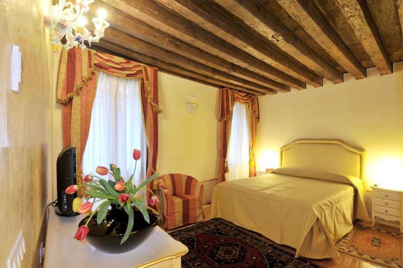Alla Vigna Room Only - Oda
