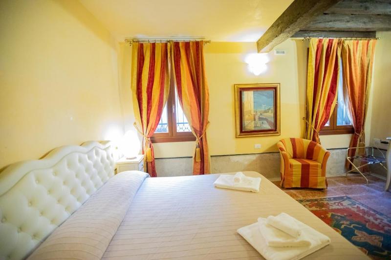 Alla Vigna Room Only - Oda