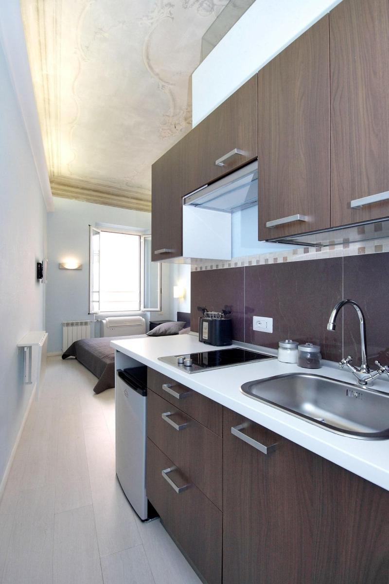 Hqh Colosseo Daplace Collection - Oda