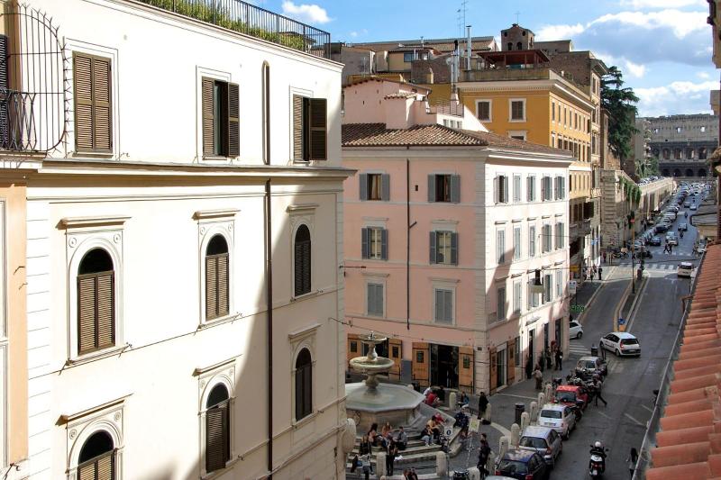 Hqh Colosseo Daplace Collection - Oda