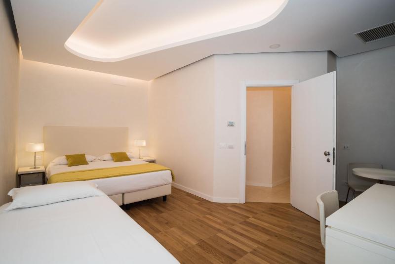 Trevi Elite Roma - Oda