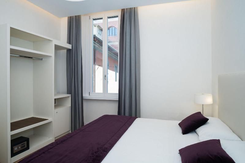 Trevi Elite Roma - Oda