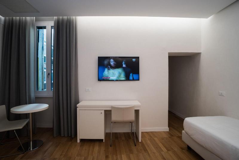 Trevi Elite Roma - Oda