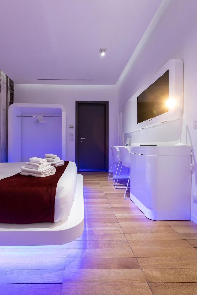 Trevi Elite Roma - Oda