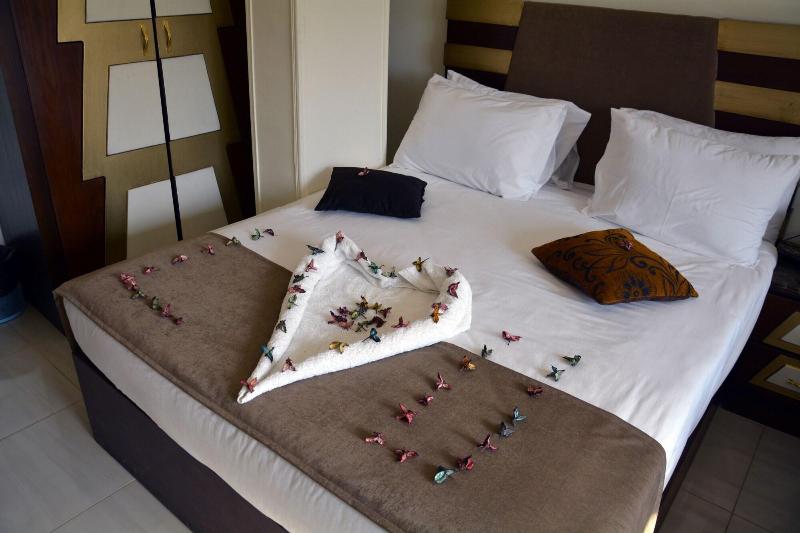 Giza Pyramids View Inn - Oda