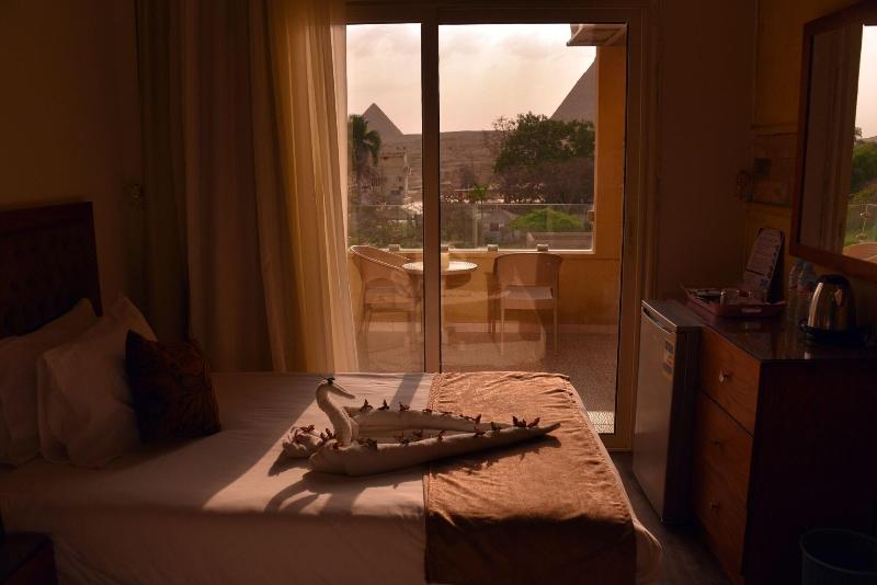 Giza Pyramids View Inn - Oda