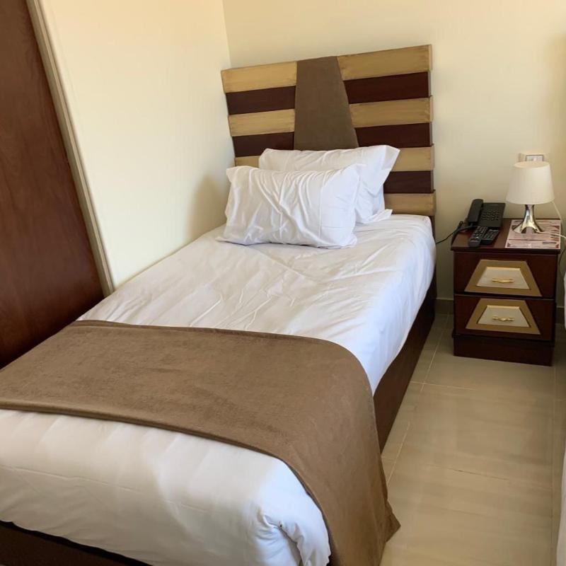 Giza Pyramids View Inn - Oda