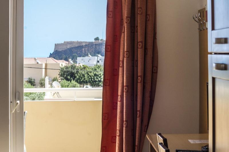 Lindos Blue Sky - Genel