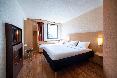 B&B HOTEL Calais Terminal Cité Europe 3 étoiles oda fotoğrafı