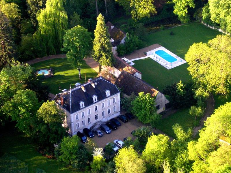 Chateau De Challanges - Genel