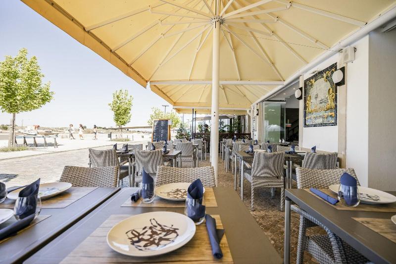 Residencial Marés - Restoran