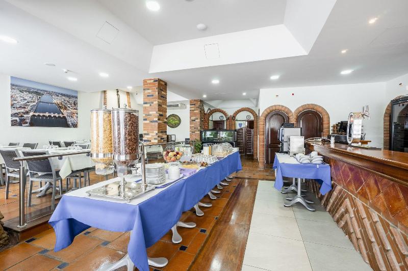 Residencial Marés - Restoran
