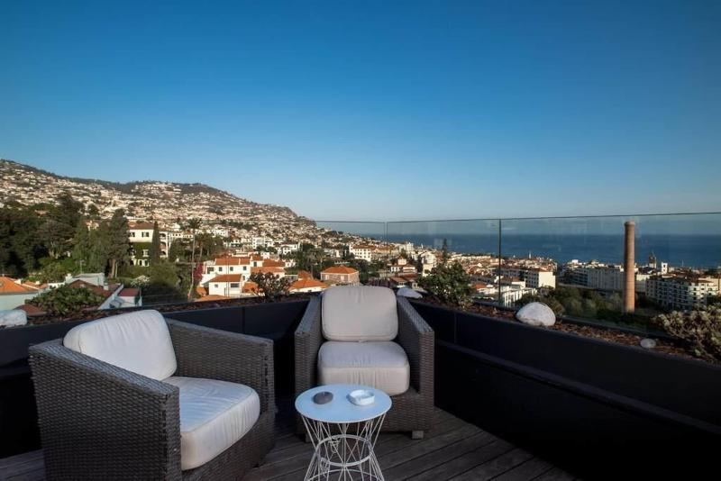 Arts In Penthouse Apartments Til Sol - Genel