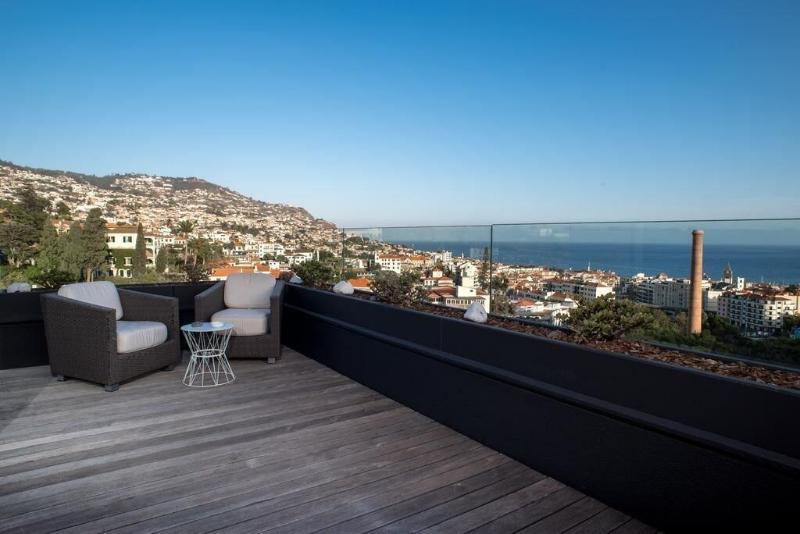 Arts In Penthouse Apartments Til Sol - Oda