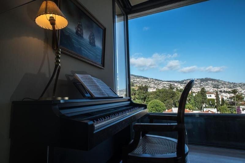 Arts In Penthouse Apartments Til Sol - Oda