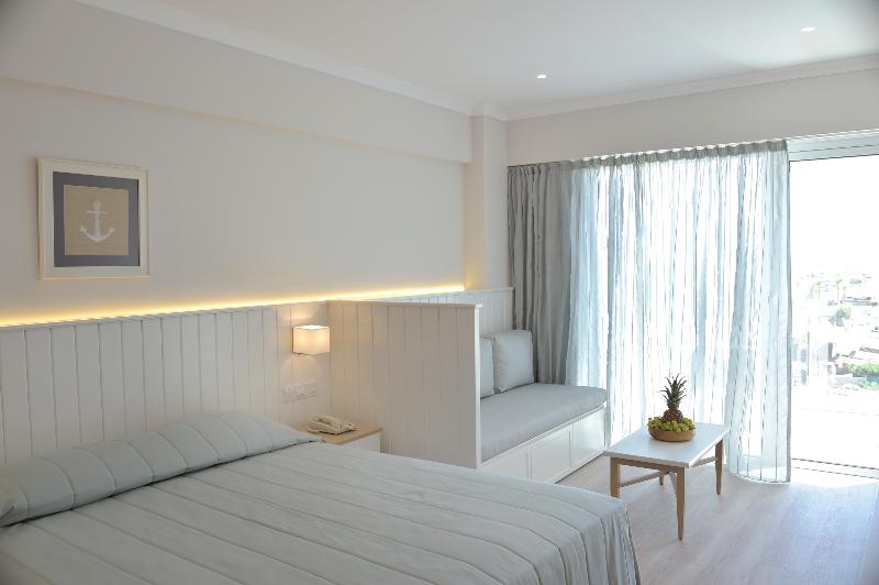 Sunrise Gardens Aparthotel - Oda