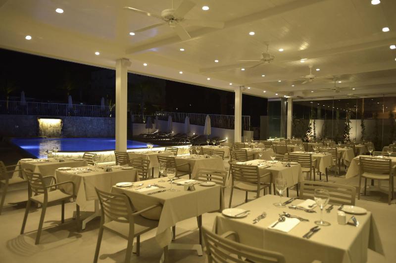 Sunrise Gardens Aparthotel - Restoran