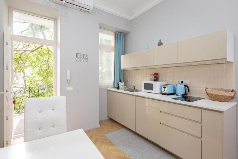 Butik Life Hotel & Apartments - Oda