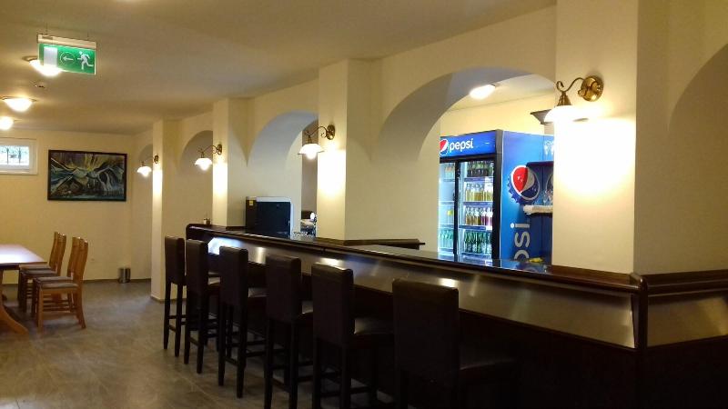 Land Plan Hotel And Restaurant - Bar