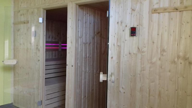 Land Plan Hotel And Restaurant - Aktivite