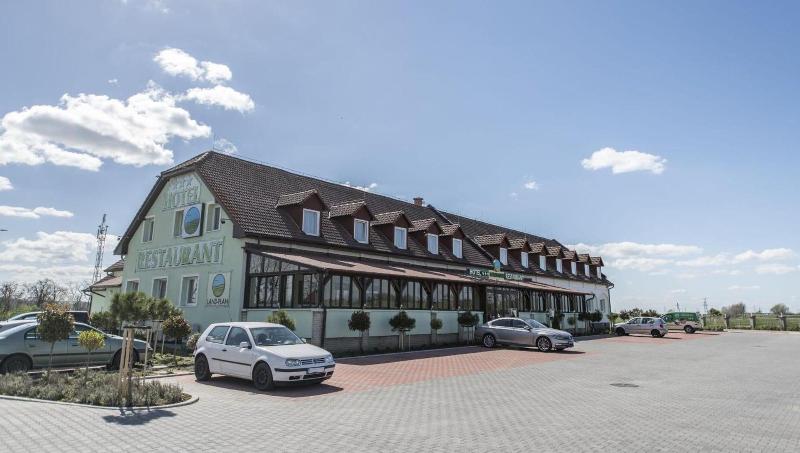 Land Plan Hotel And Restaurant - Genel