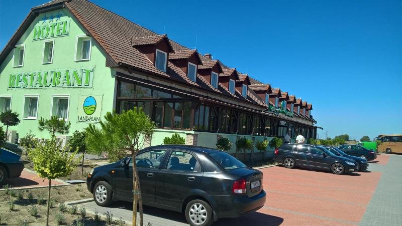 Land Plan Hotel And Restaurant - Genel