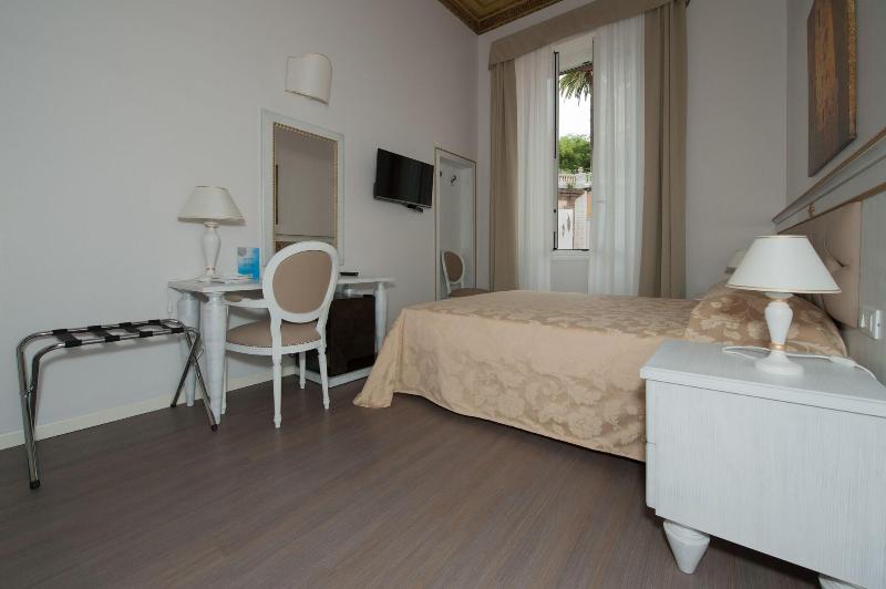 Hotel Genova Liberty - Oda