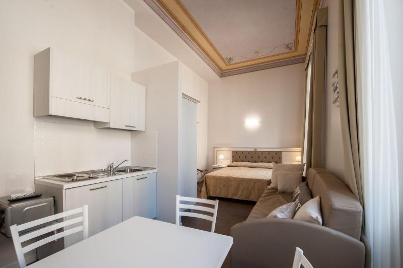 Hotel Genova Liberty - Oda