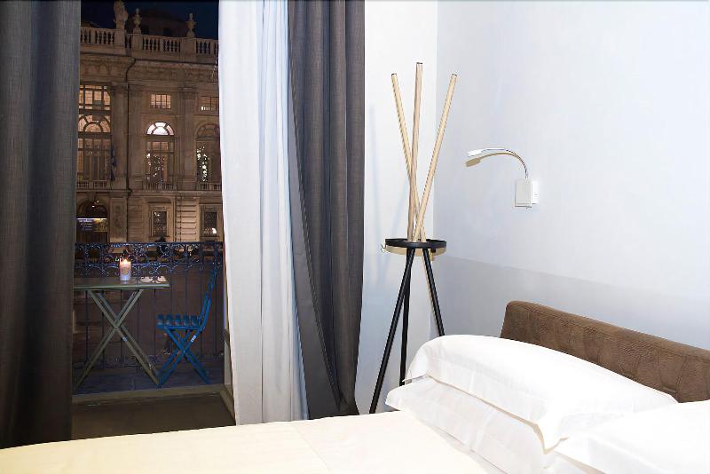 Piazza Castello Suite - Oda