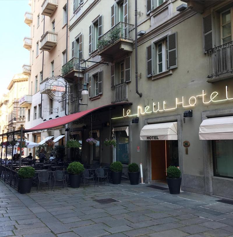 Le Petit Hotel - Genel