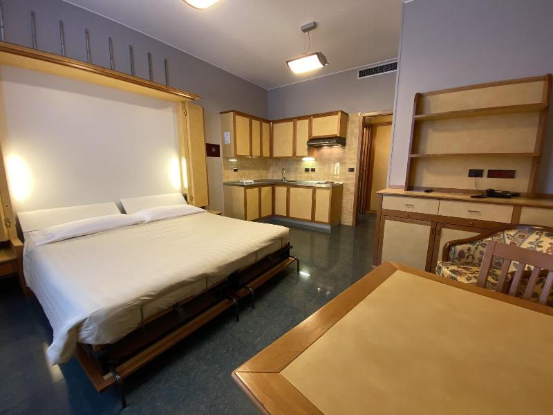 Le Petit Hotel - Oda