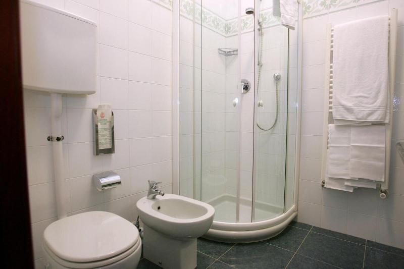 Le Petit Hotel - Oda