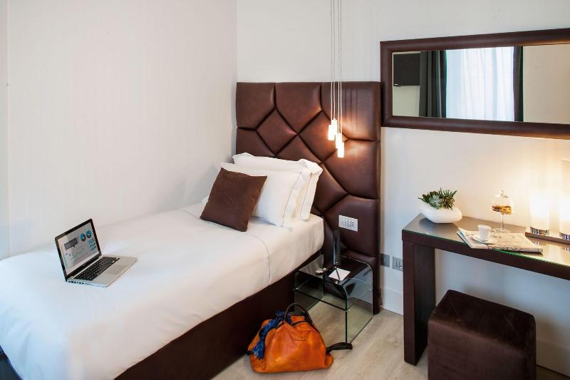 Sanremo Luxury Suites - Oda