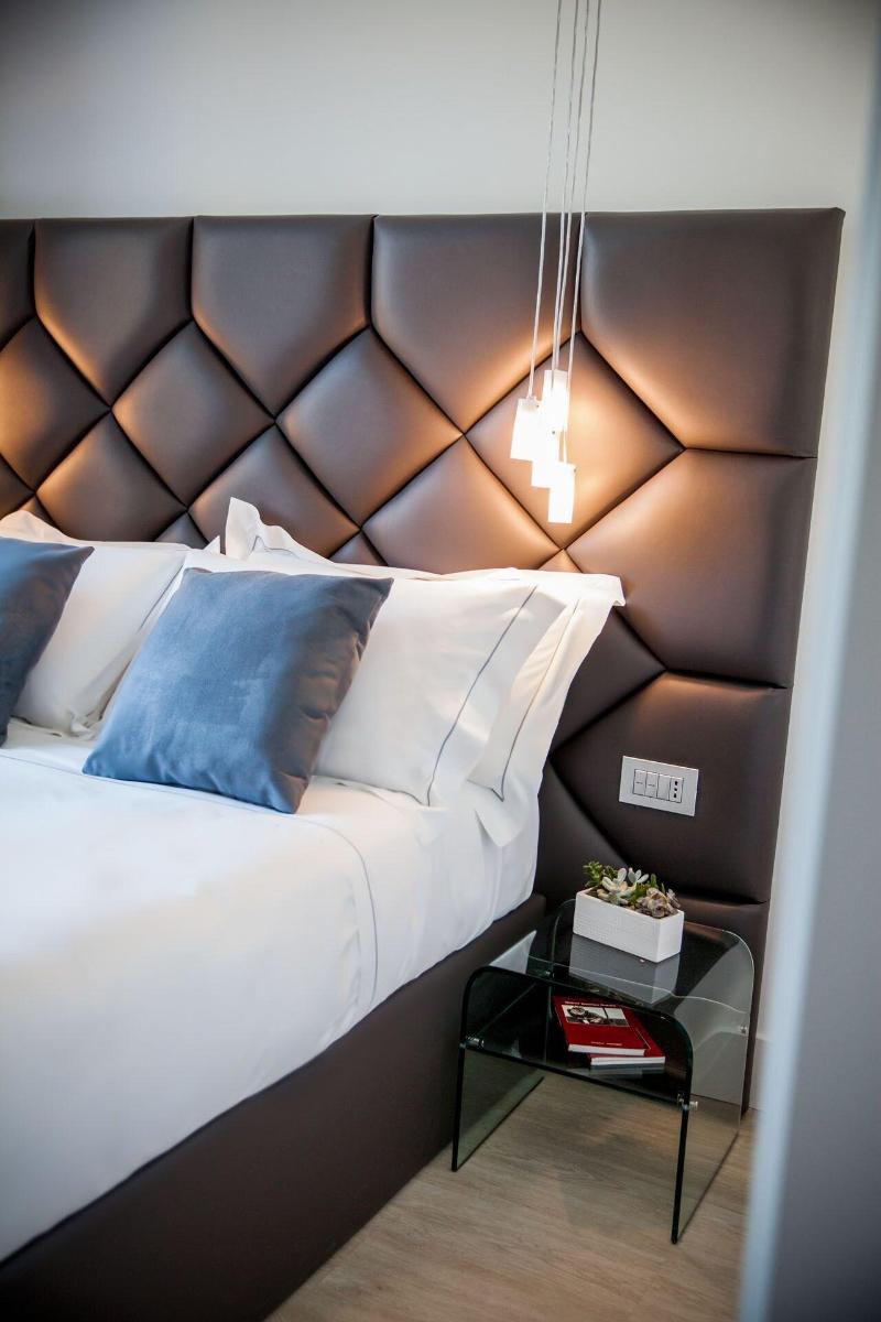 Sanremo Luxury Suites - Oda