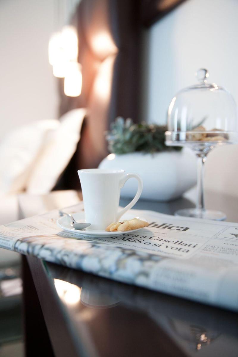 Sanremo Luxury Suites - Oda