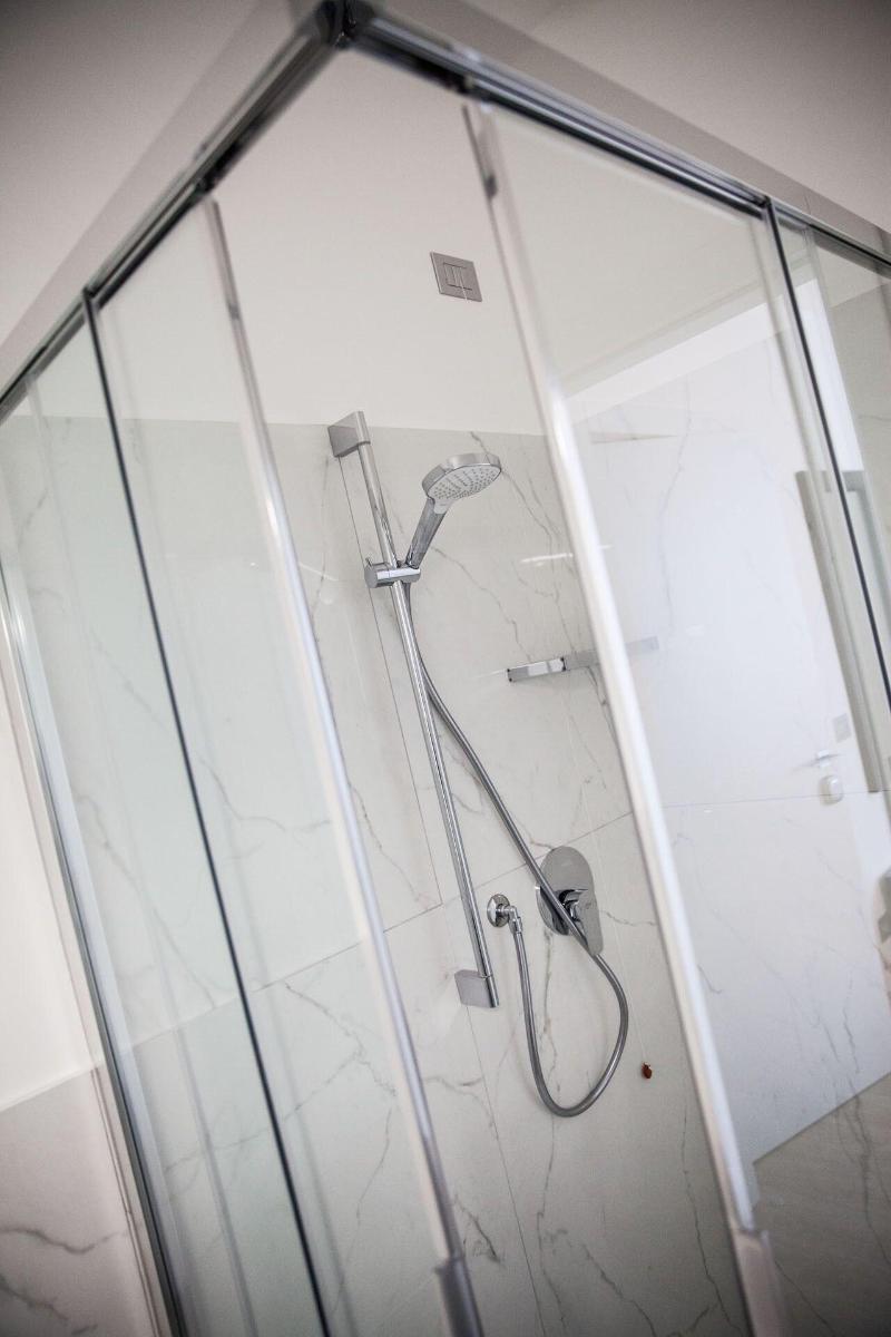 Sanremo Luxury Suites - Oda