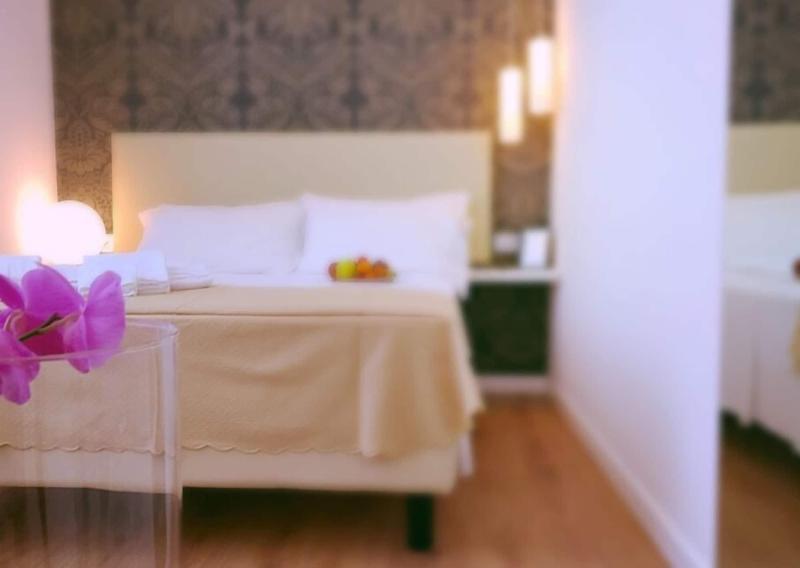 Sanremo Luxury Suites - Oda