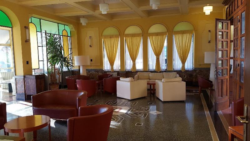 Hotel Belvedere - Lobi