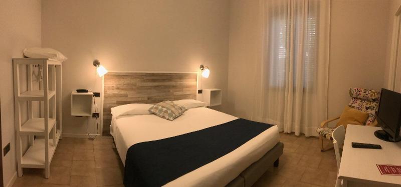 Hotel Riviera - Oda