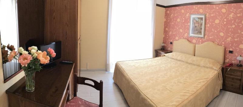 Hotel Riviera - Oda
