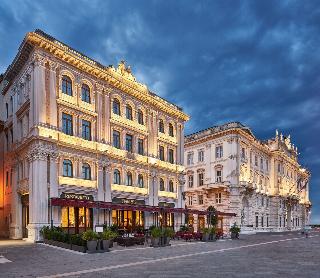 Grand Hotel Duchi d'Aosta otel fotoğrafı