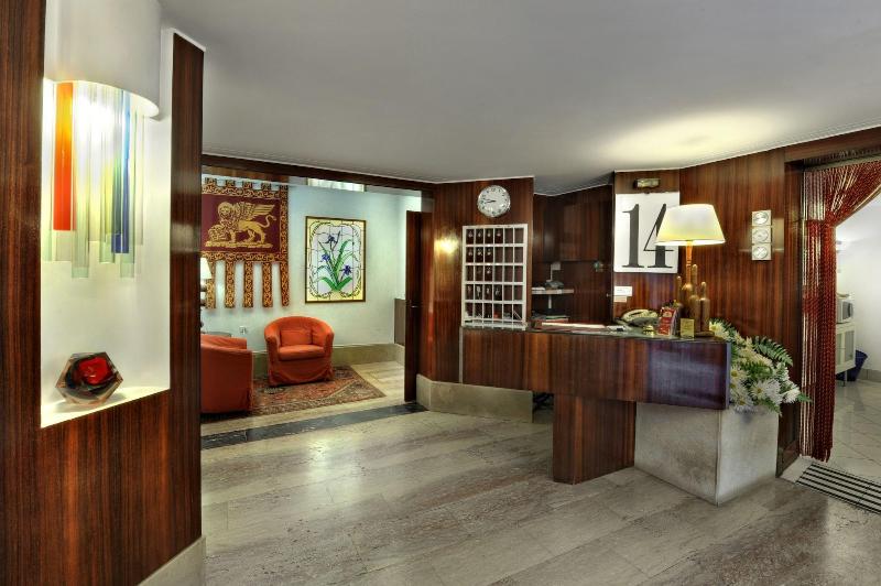 Hotel Caprera - Lobi