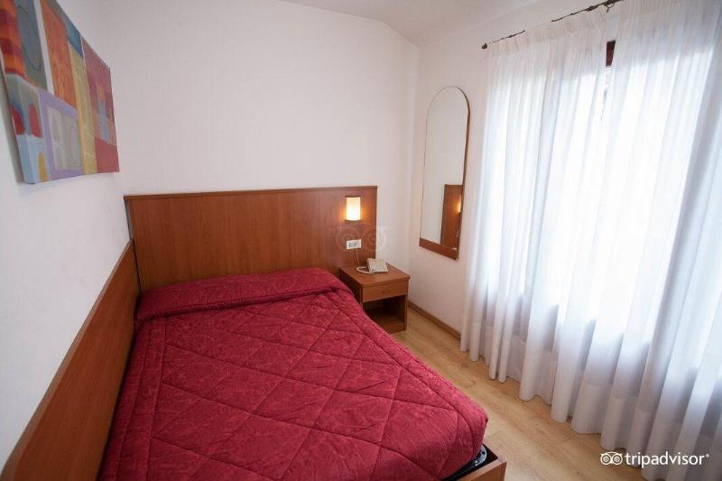 Hotel Caprera - Oda