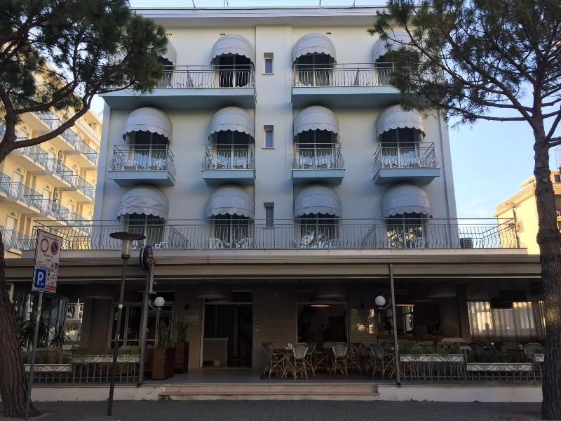 Hotel Arena - Genel