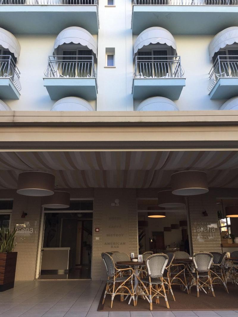 Hotel Arena - Genel