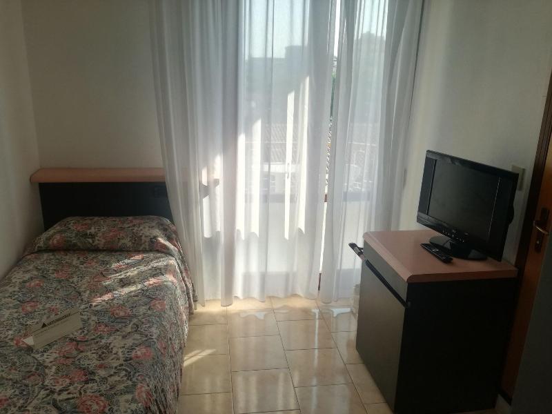Hotel Maxiheron - Oda