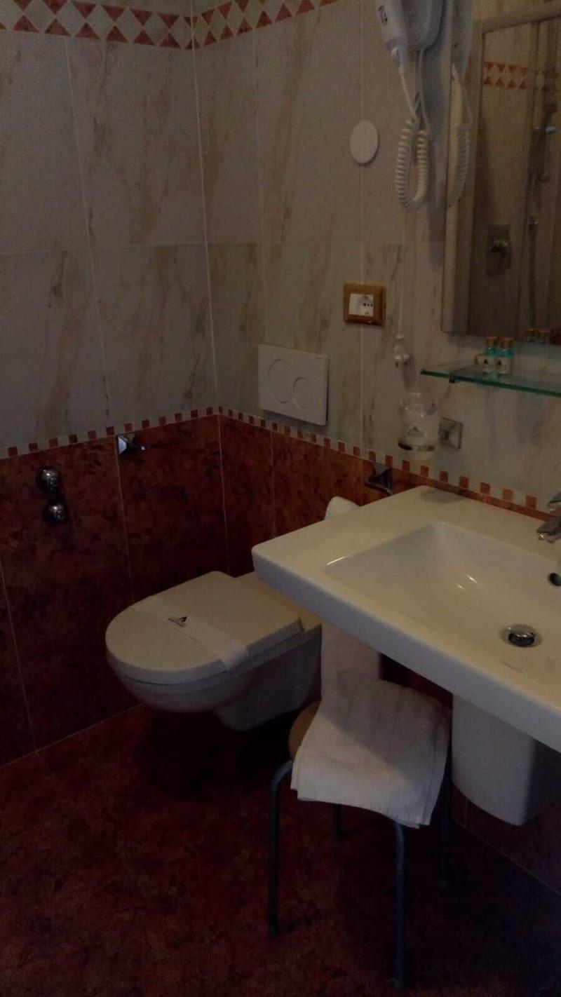 Hotel Maxiheron - Oda