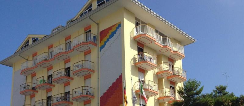 Hotel Maxiheron - Havuz