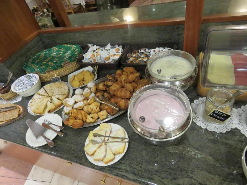 Hotel Italia - Restoran